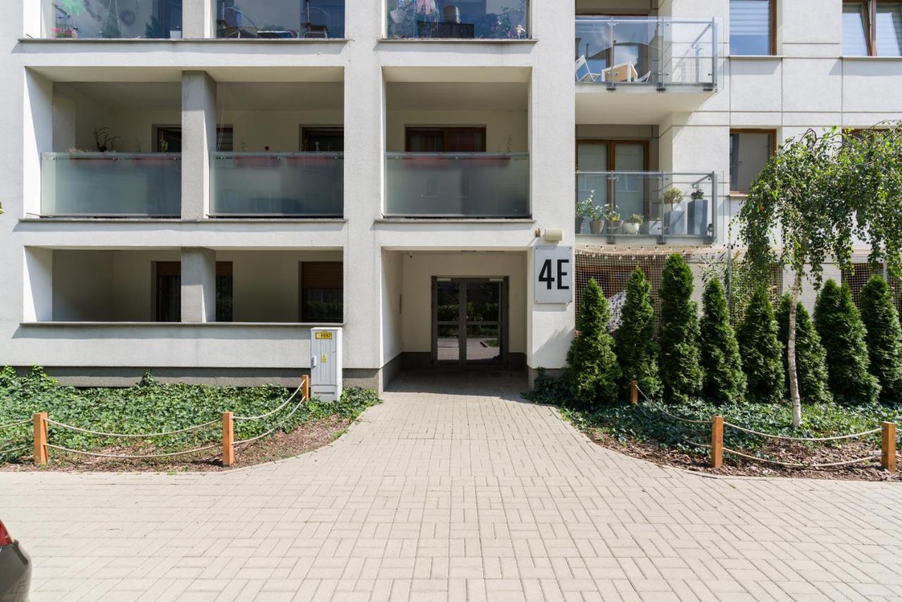 Czarnieckiego Apartment With Balcony Poznan By Noclegi Renters Exterior foto